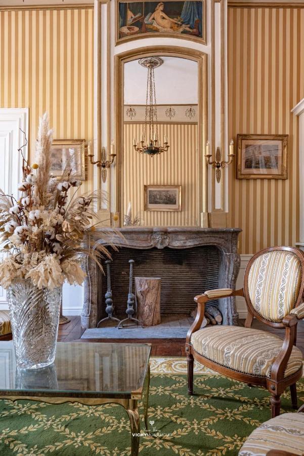 Chateau De Charmeil- Vichy Chambres D'Hotes エクステリア 写真